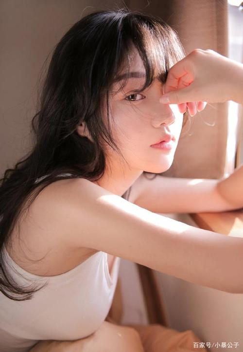 国产精品欧美美女1234的相关介绍