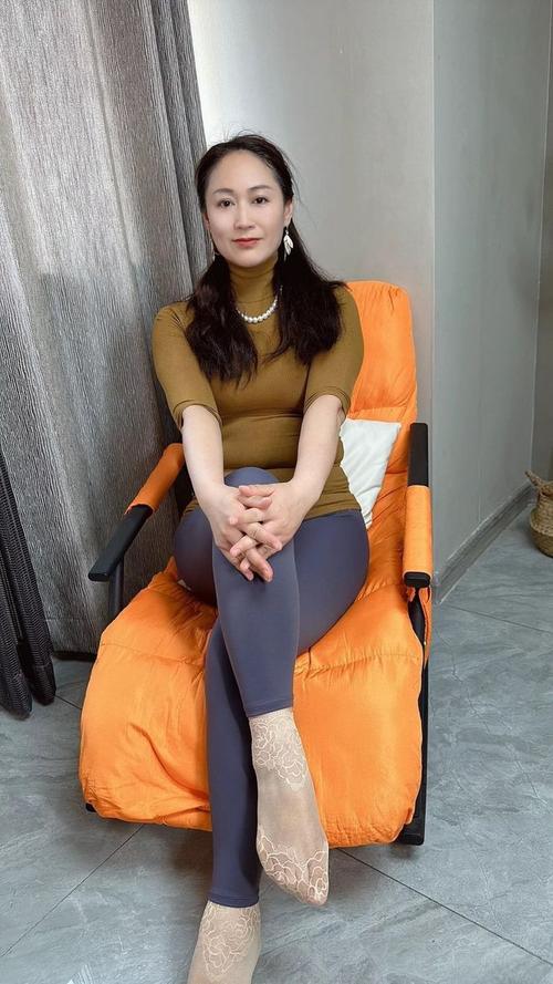 扒开美女 狂揉的相关介绍
