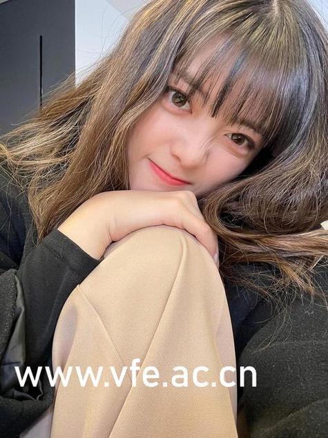 大尺度欧美美女的相关介绍