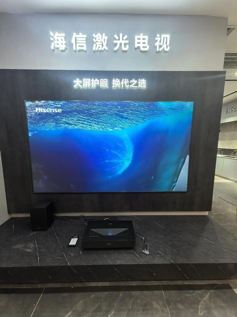 一边摸一边做一边爽的相关介绍