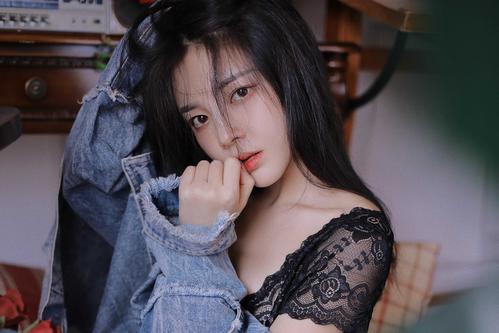 亚洲男人午夜天堂的相关介绍