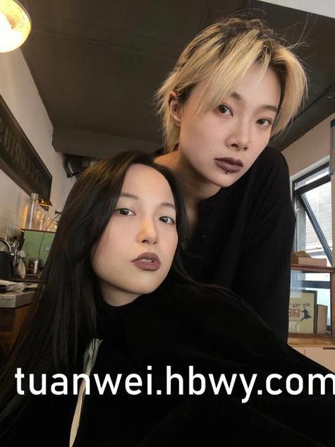 啪啪啪啪啪啪啪人妻的相关介绍