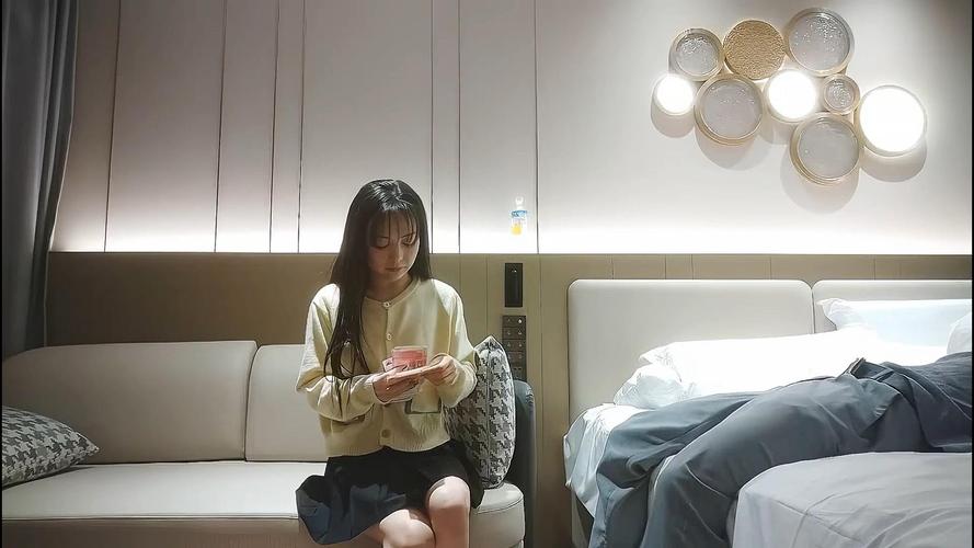 亚洲男人的天堂在线99的相关介绍