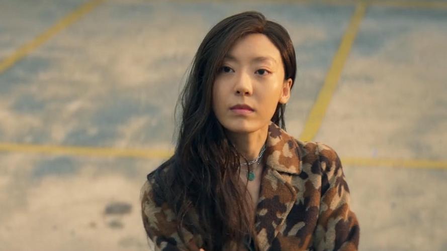 熟女在线人妻的相关介绍