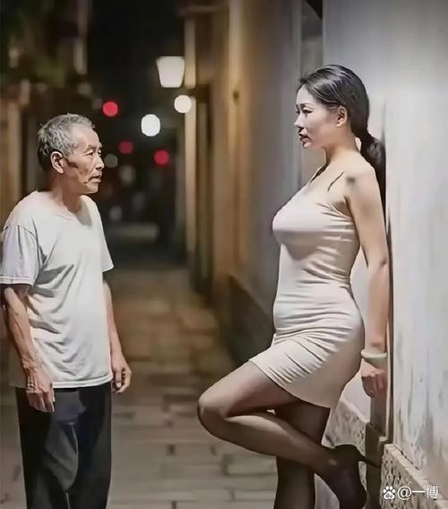 操哭老师陆远的相关介绍
