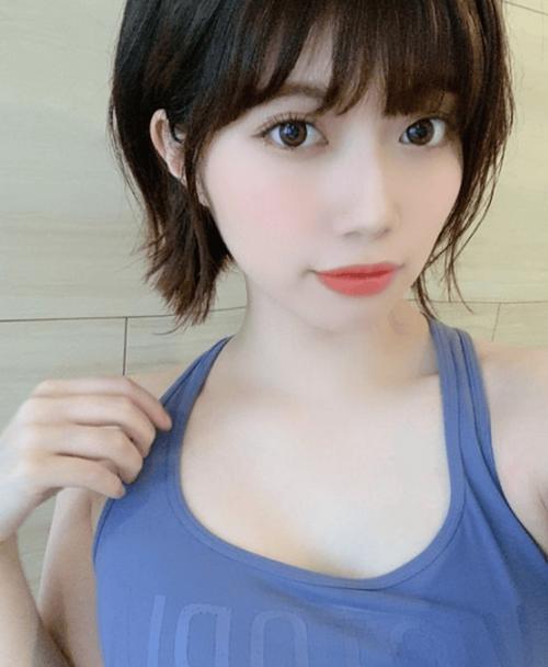 av一久久的相关介绍