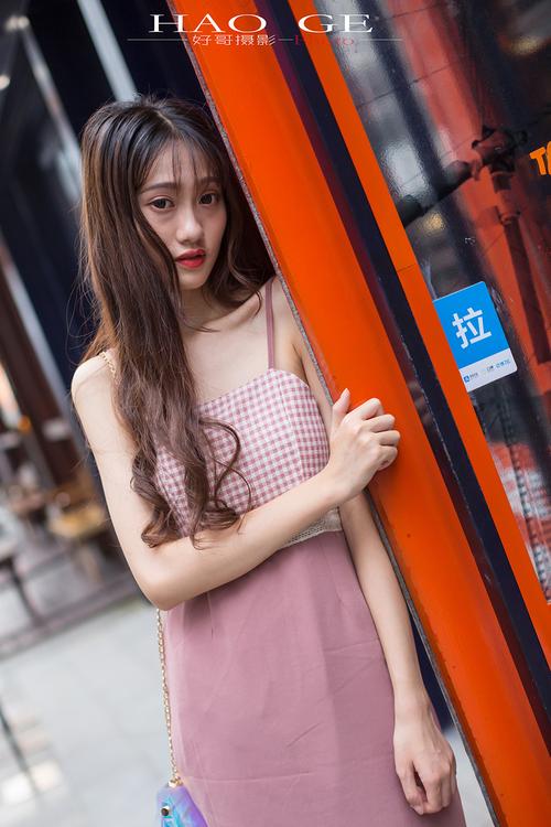 把女生操出白浆的相关介绍