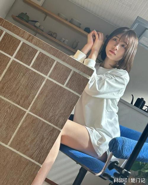 女士内裤黄色分泌物正常吗的相关介绍