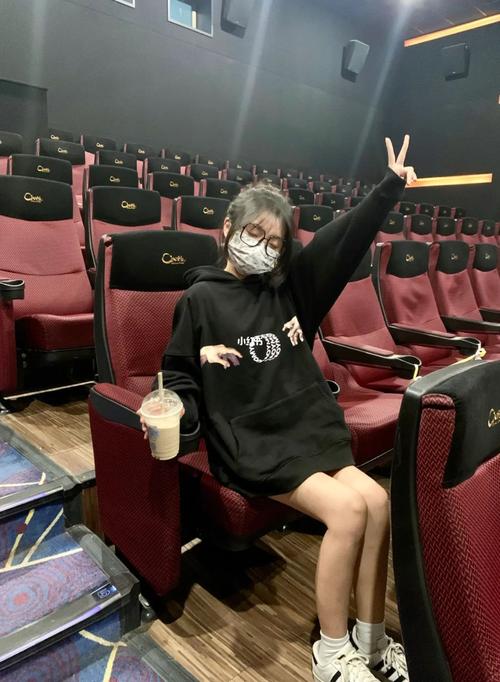 女人18免费的相关介绍