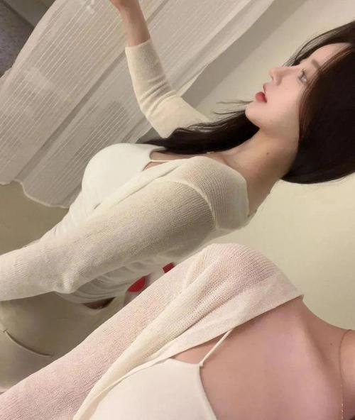 少妇极品熟妇人妻av中文的相关介绍