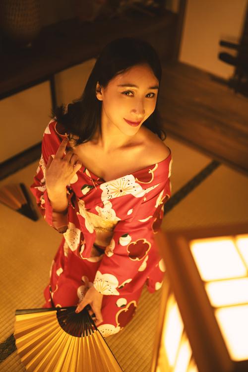 久久悠悠婷婷色的相关介绍