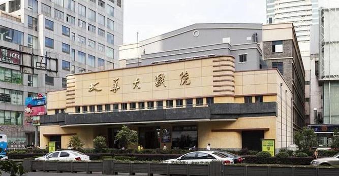 白俄罗斯bbbb毛片的相关介绍