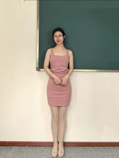 伦埋琪琪电影院的相关介绍