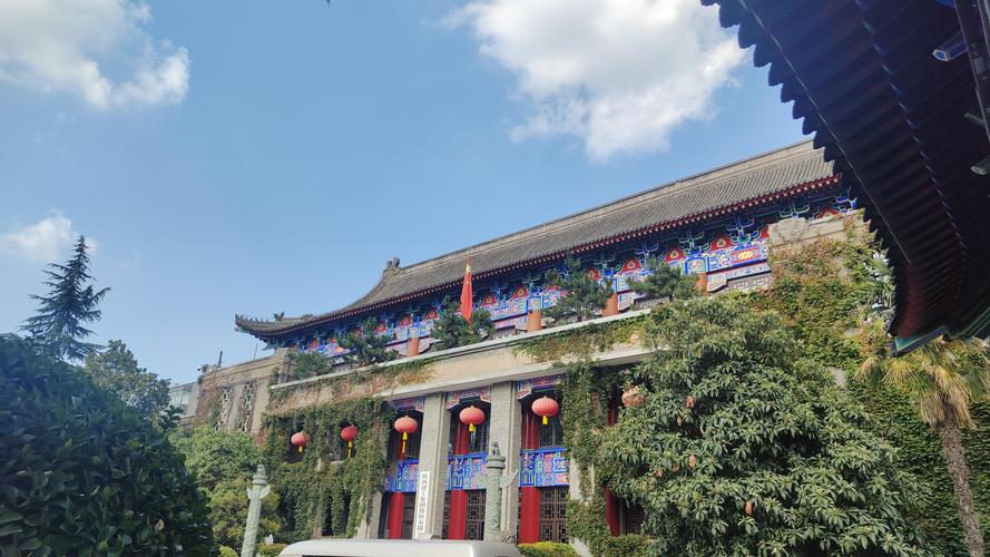 巨乳揉捏到达高潮电影的相关介绍