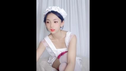 欧美一区二区十八岁禁入的相关介绍